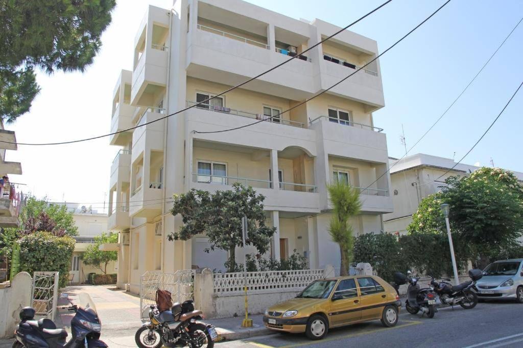 The Sky Yard Eclectic Studios Rhodes City المظهر الخارجي الصورة