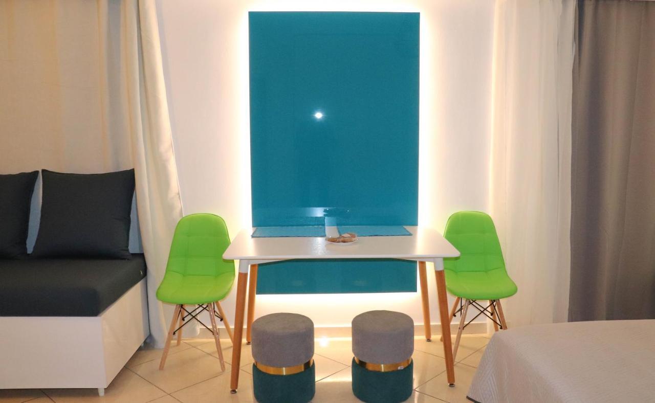 The Sky Yard Eclectic Studios Rhodes City المظهر الخارجي الصورة