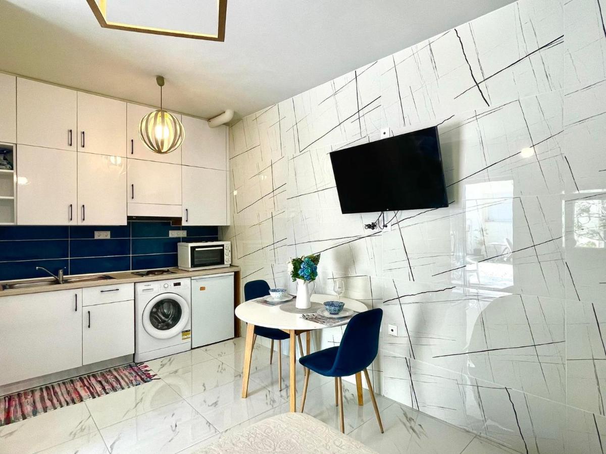 The Sky Yard Eclectic Studios Rhodes City المظهر الخارجي الصورة