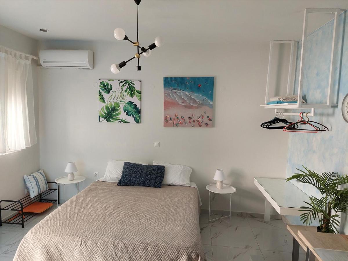 The Sky Yard Eclectic Studios Rhodes City المظهر الخارجي الصورة