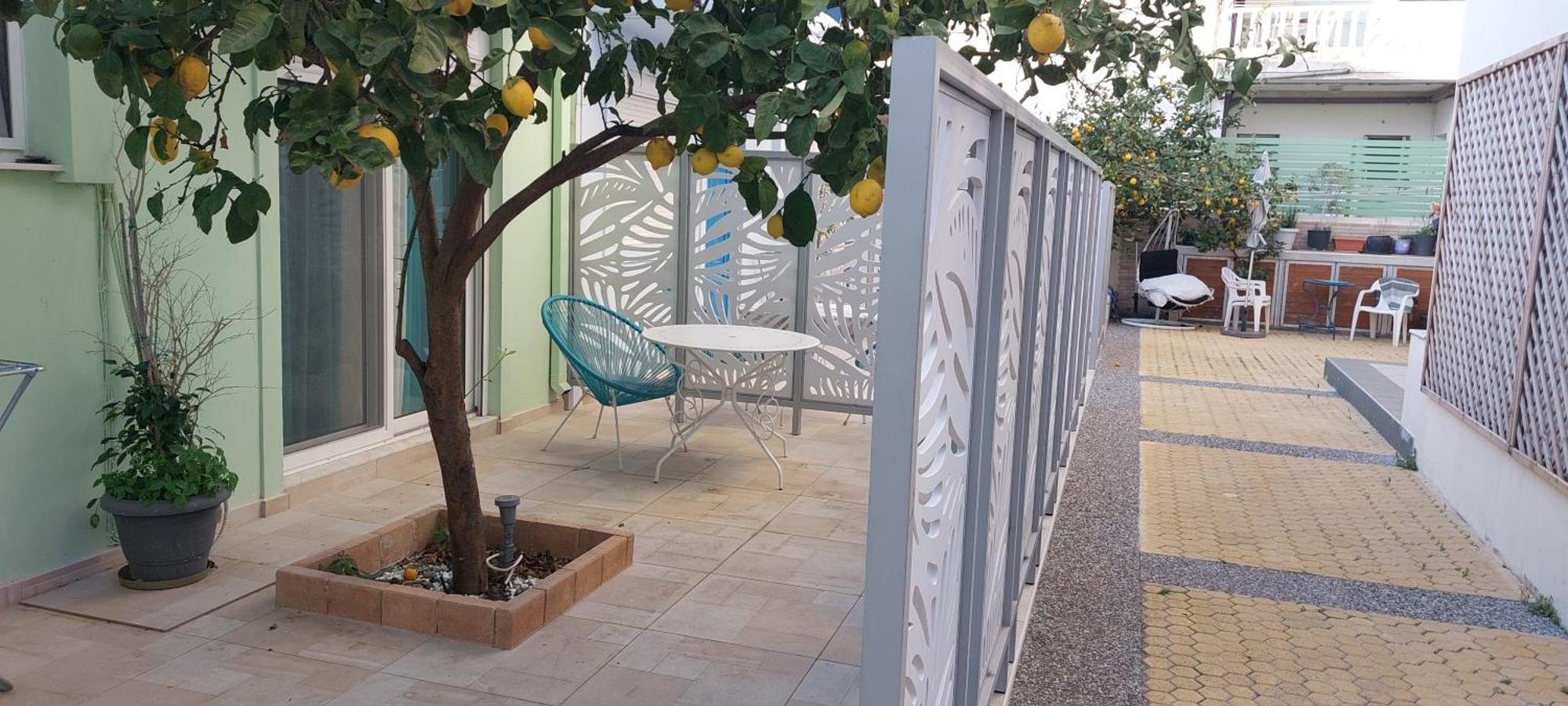 The Sky Yard Eclectic Studios Rhodes City المظهر الخارجي الصورة